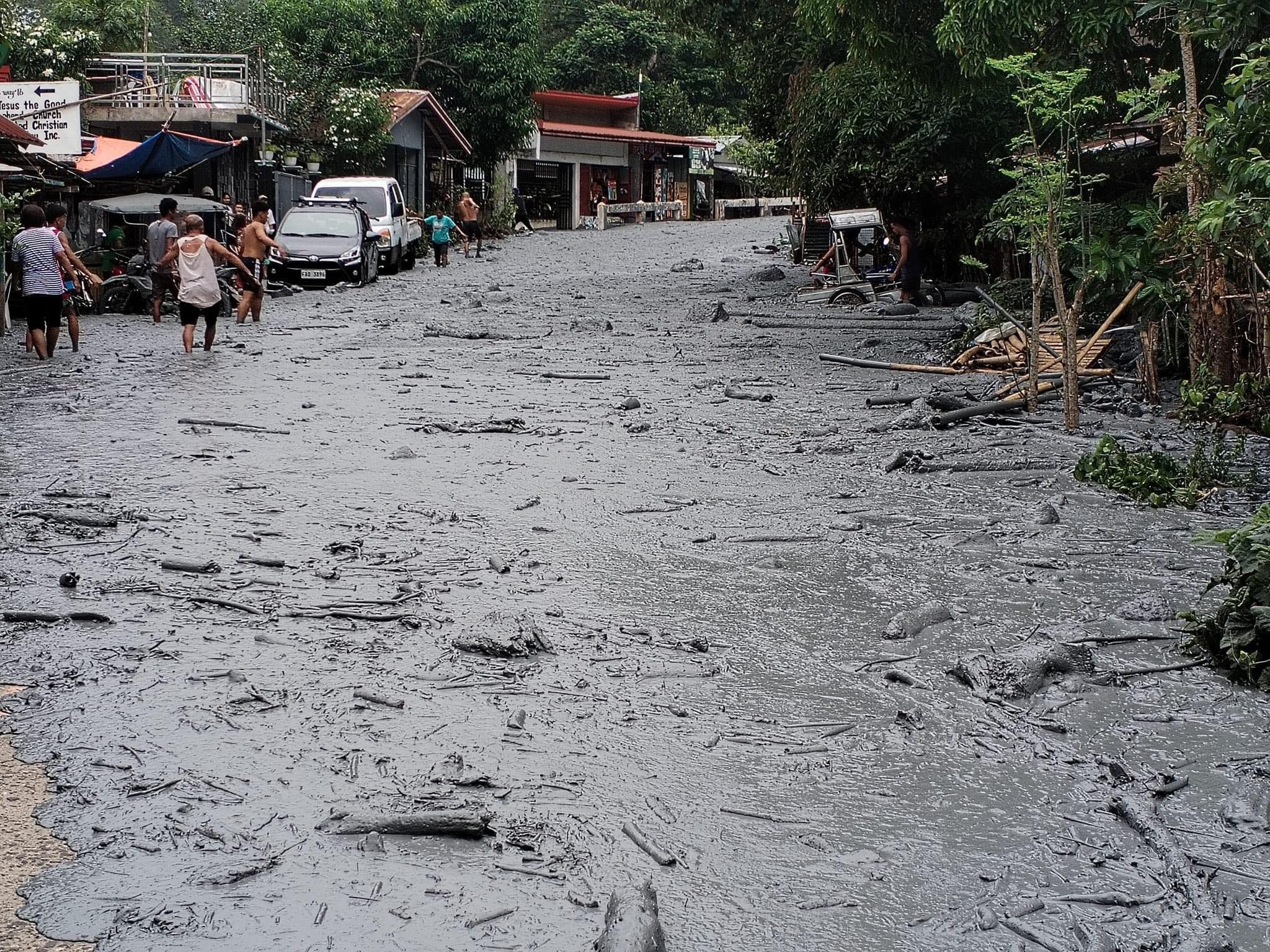 Kanlaon Volcano eruption